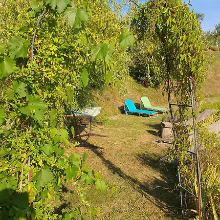 Apartma Tomazic アパート Hrušica