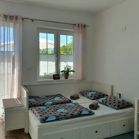 Apartma Tomazic * Hrusica (Ilirska Bistrica)